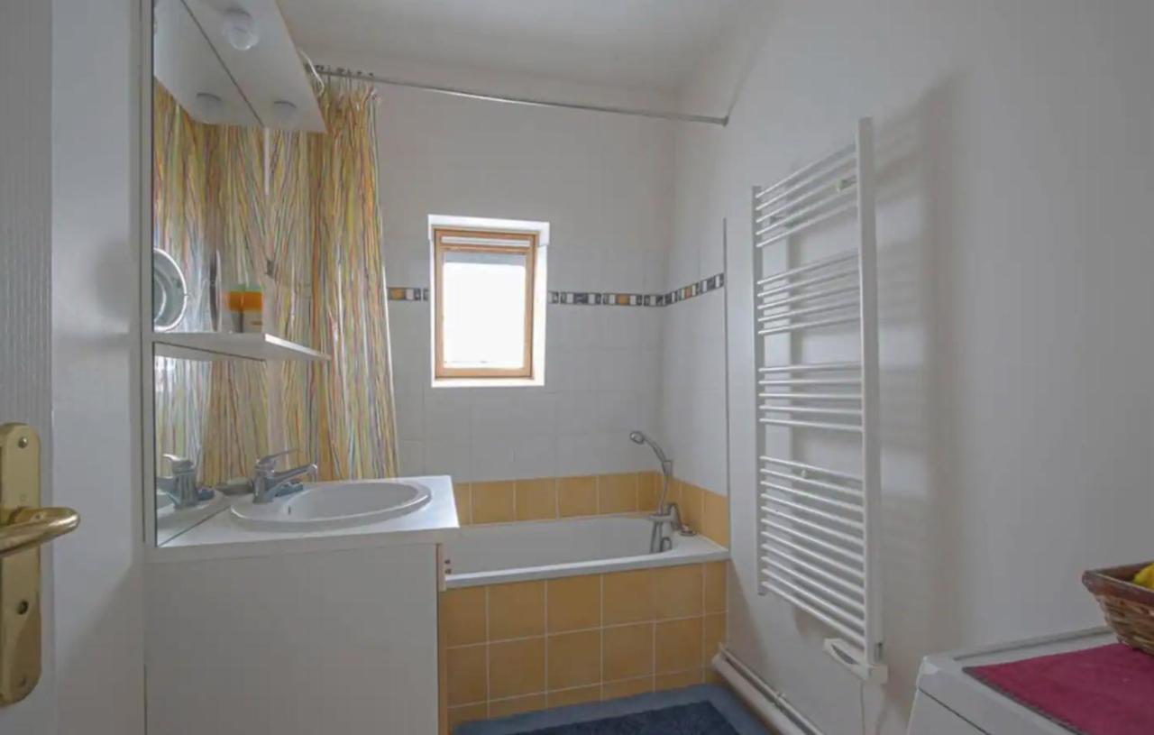 Maison Cosy Proche De La Plage De Honfleur Apartment Luaran gambar